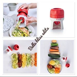 Tupperware handy spiralizer new !!!